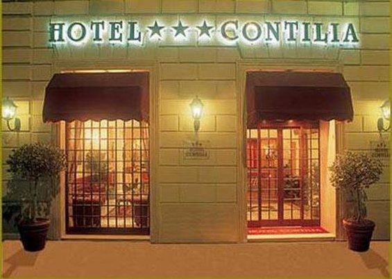 ホテル コンティリア 写真
