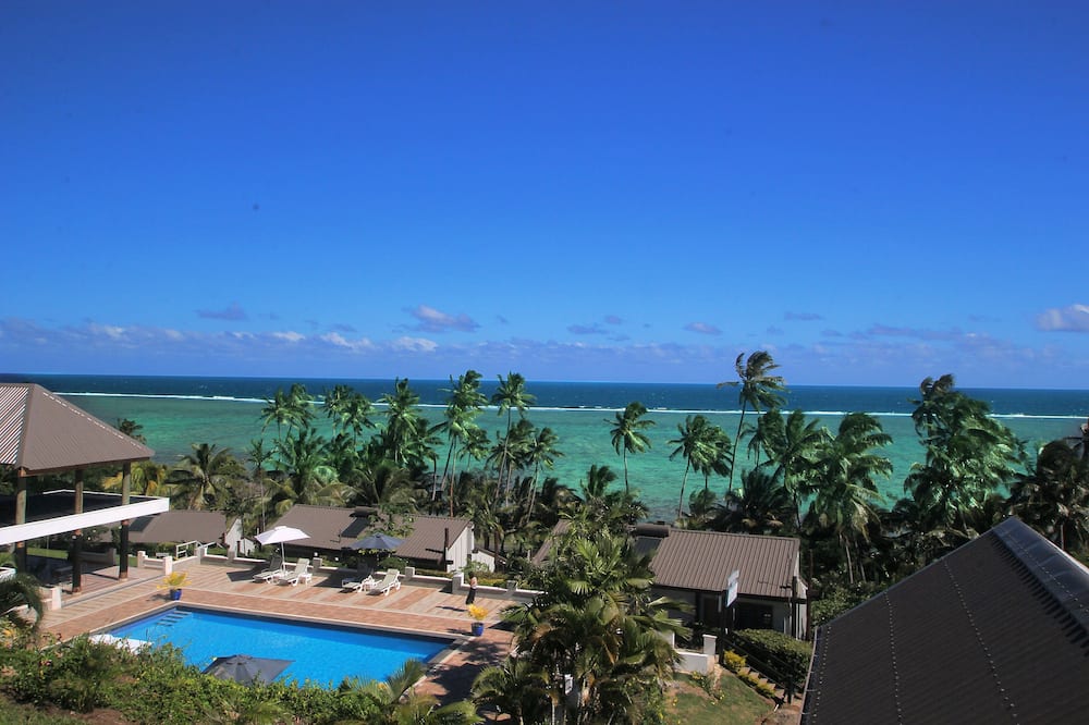 クラウズ ネスト リゾート 写真