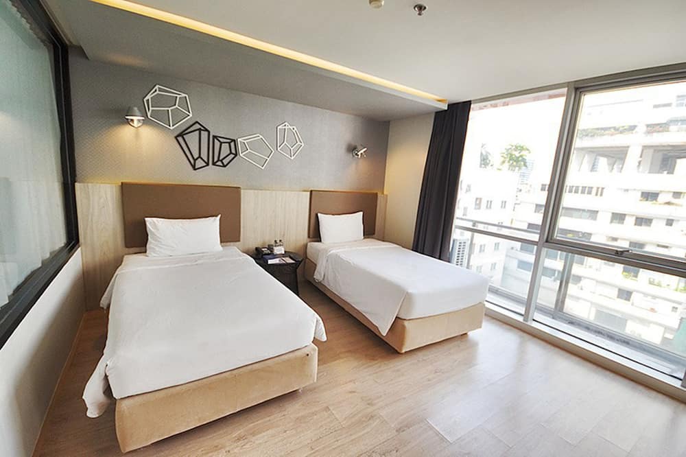 ザ ヘリテージ シーロム 写真