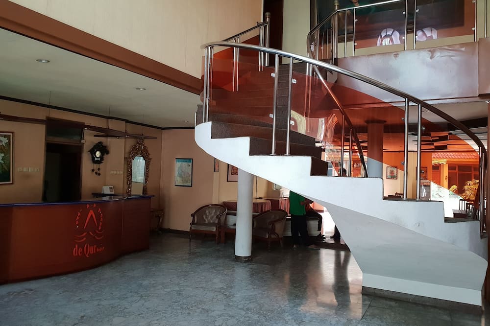 ホテル デクール バンドン 写真