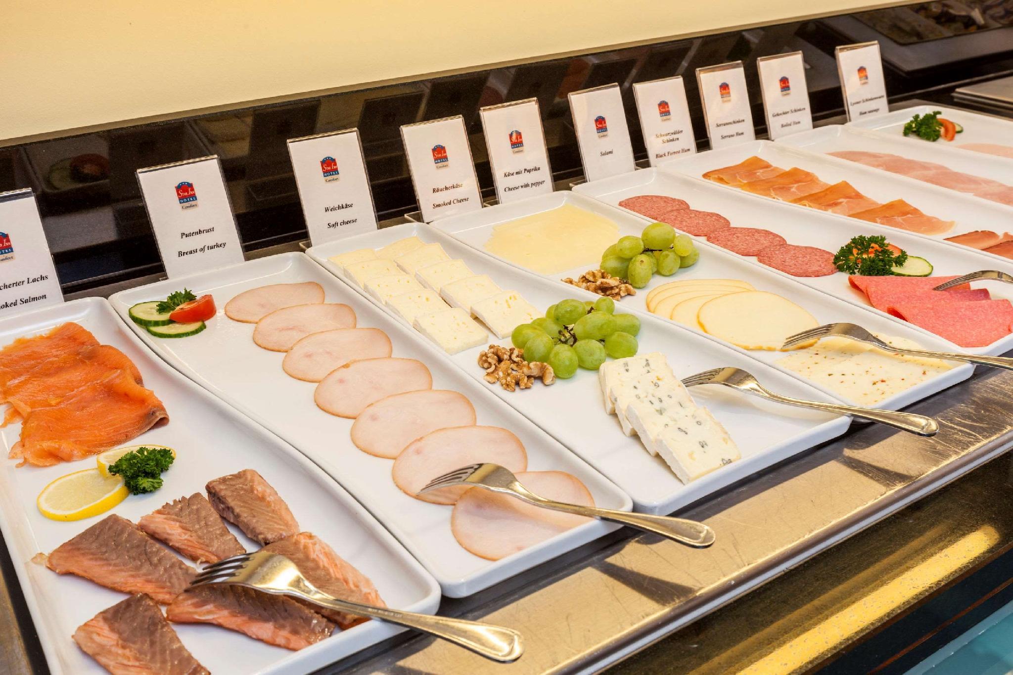 プレミア イン フランクフルト シティ ヨーロッパフィアテル 写真