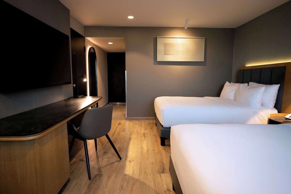 ヒルトン メヒコ シウダー アエロプエルト 写真