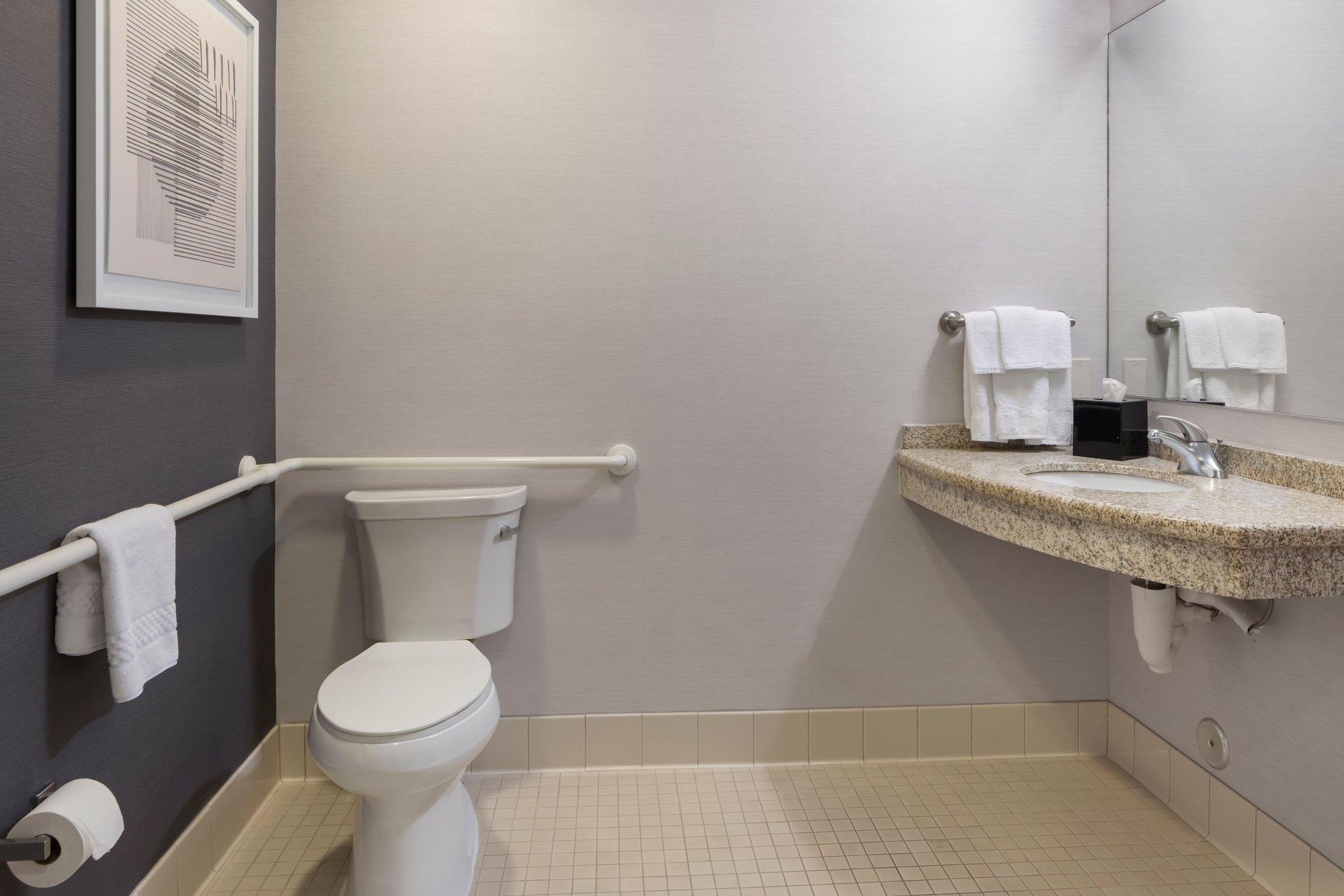 コートヤード バイ マリオット ロングビーチ エアポート 写真