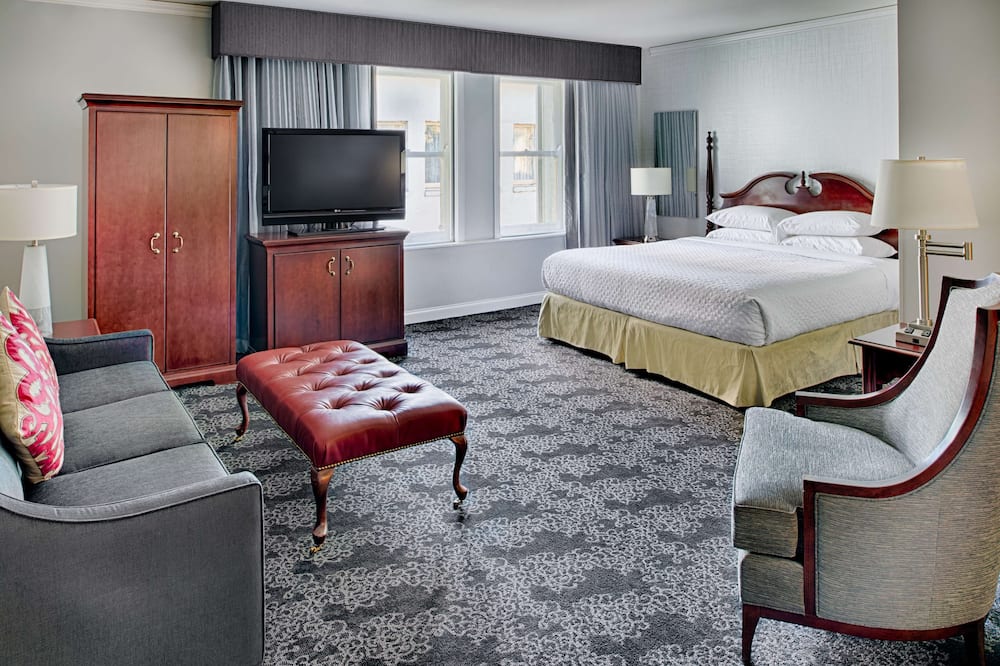 エンバシー スイーツ バイ ヒルトン ポートランド ダウンタウン 写真