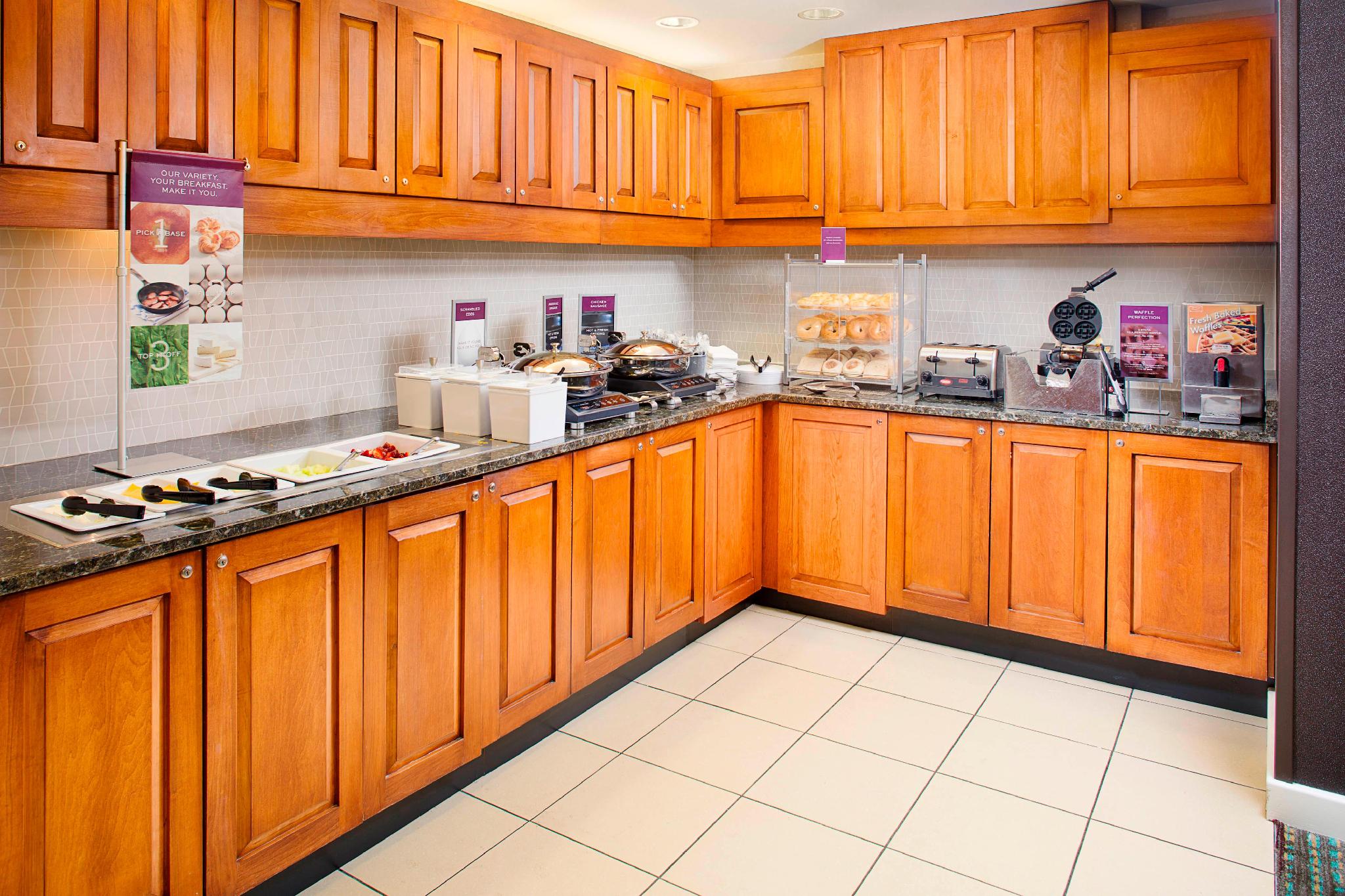 Residence Inn by Marriott Roanoke Airport 写真