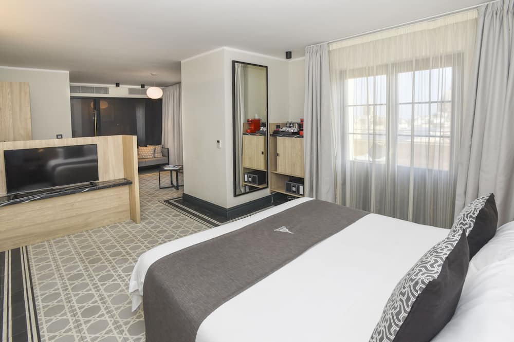 ホテル ラ ファルコネリア 写真