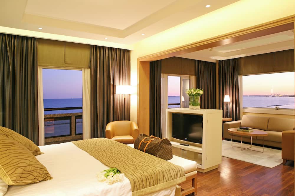 Crowne Plaza Limassol By IHG 写真