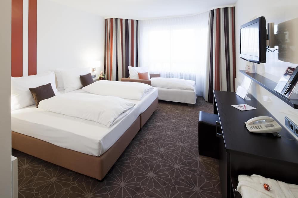 Best Hotel ZELLER 写真