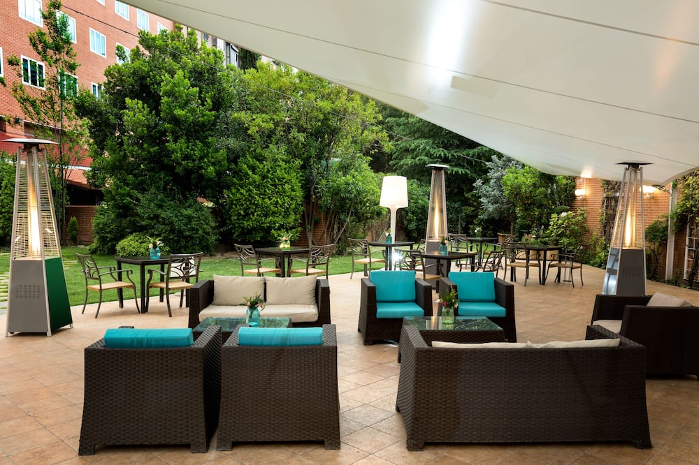 ラファエルホテル アトチャ 写真