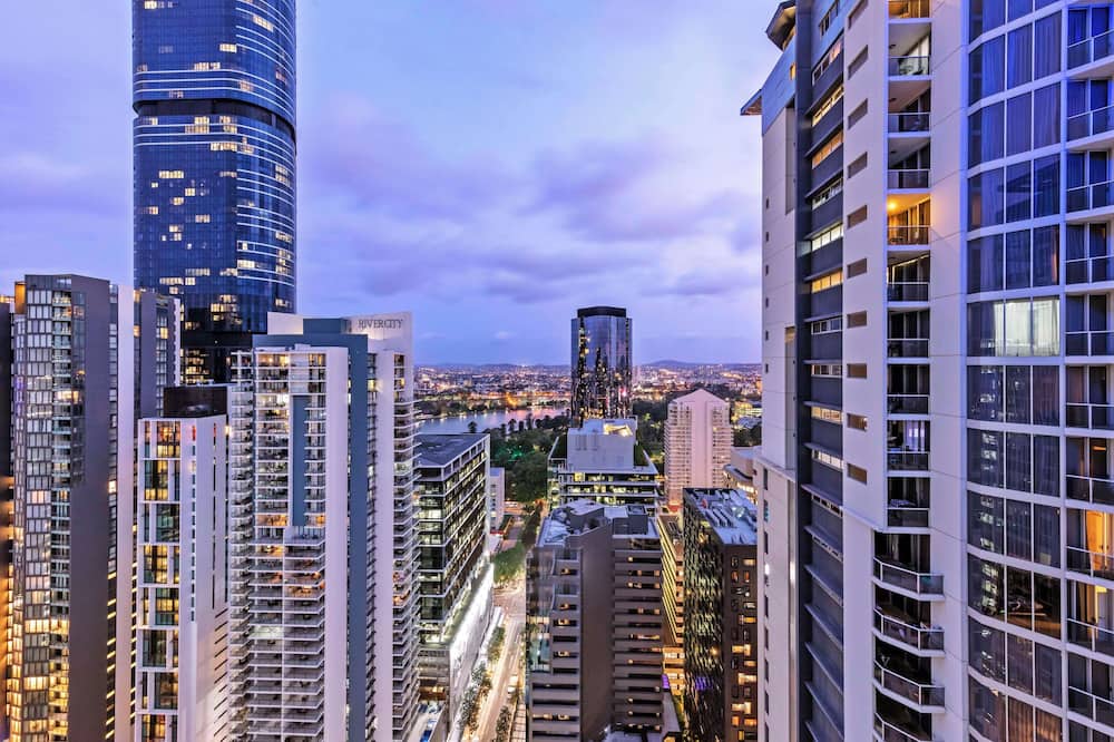 オークス ブリスベン フェスティバル スイーツ 写真