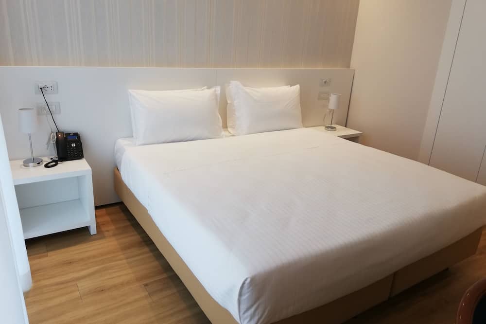 ノボ ホテル ロッシ 写真