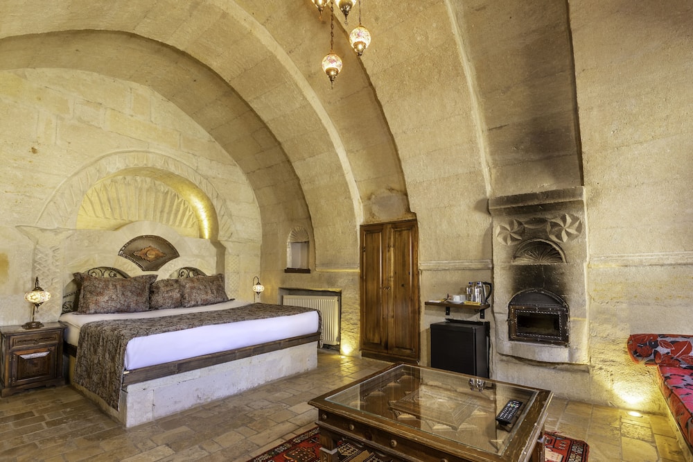 アドラ ケイブ スイーツ 写真