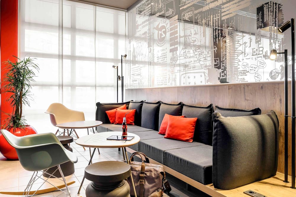 イビス ニュルンベルク シティ アム プレルラー 写真