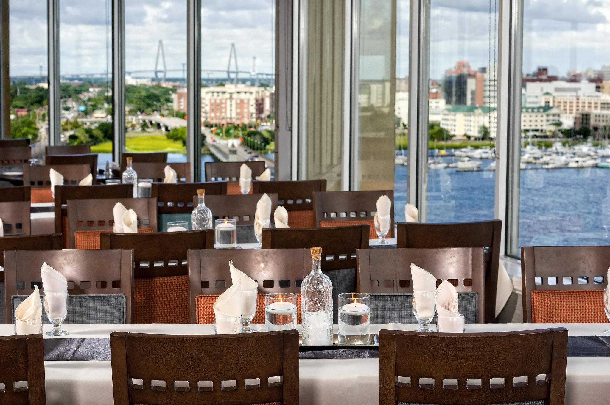 Holiday Inn Charleston-Riverview By IHG 写真