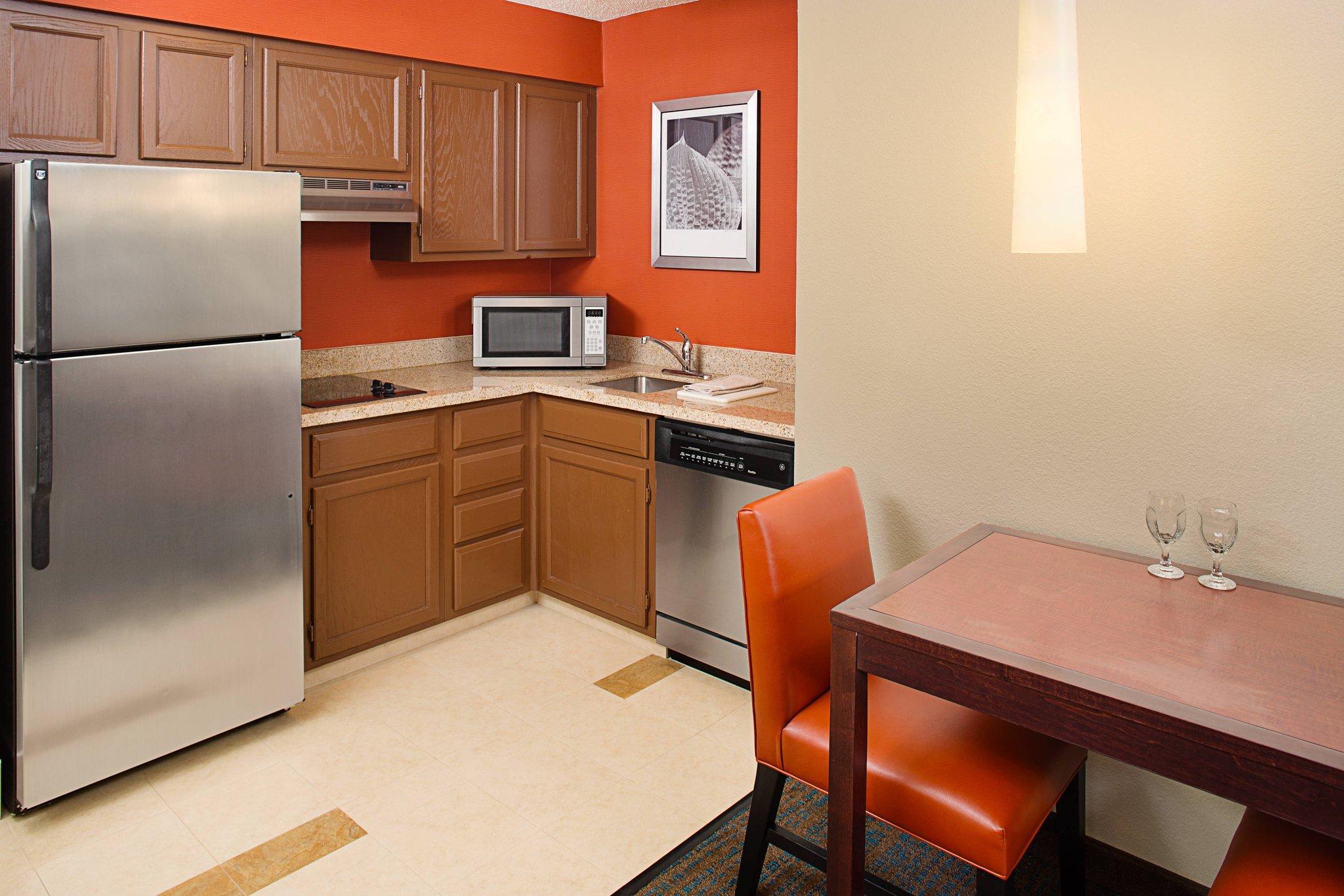 Residence Inn by Marriott Detroit Livonia 写真