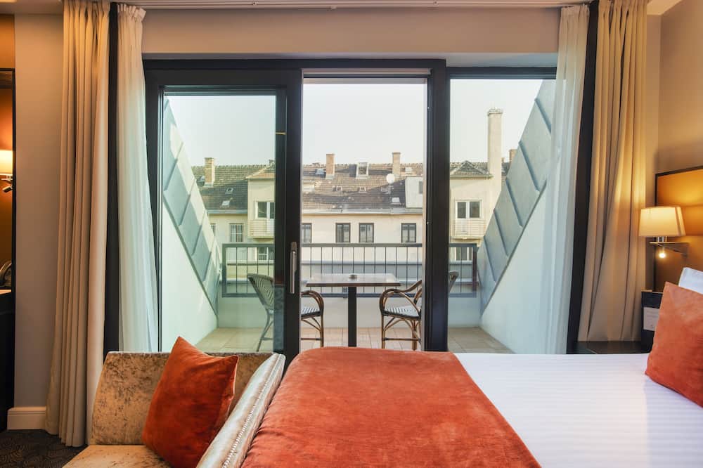 ユーロスターズ ダニューブ ブタペスト 写真