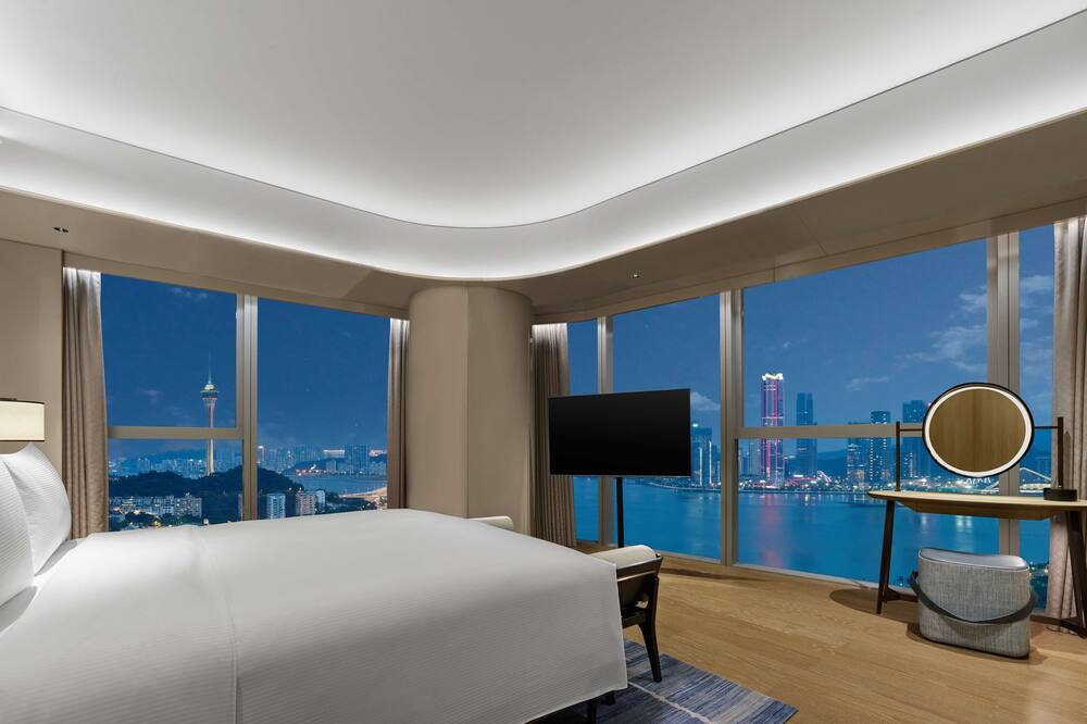 ヒルトン ジュハイ 写真