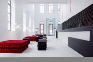 エブロン ホテル 写真