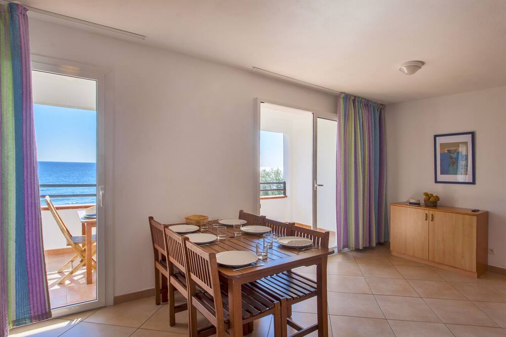 ラグランジュ バカンシーズ ソーニュ ディ レナ 写真