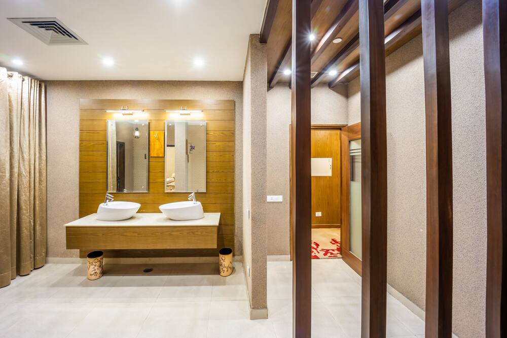 ホテル シャンティ パレス 写真