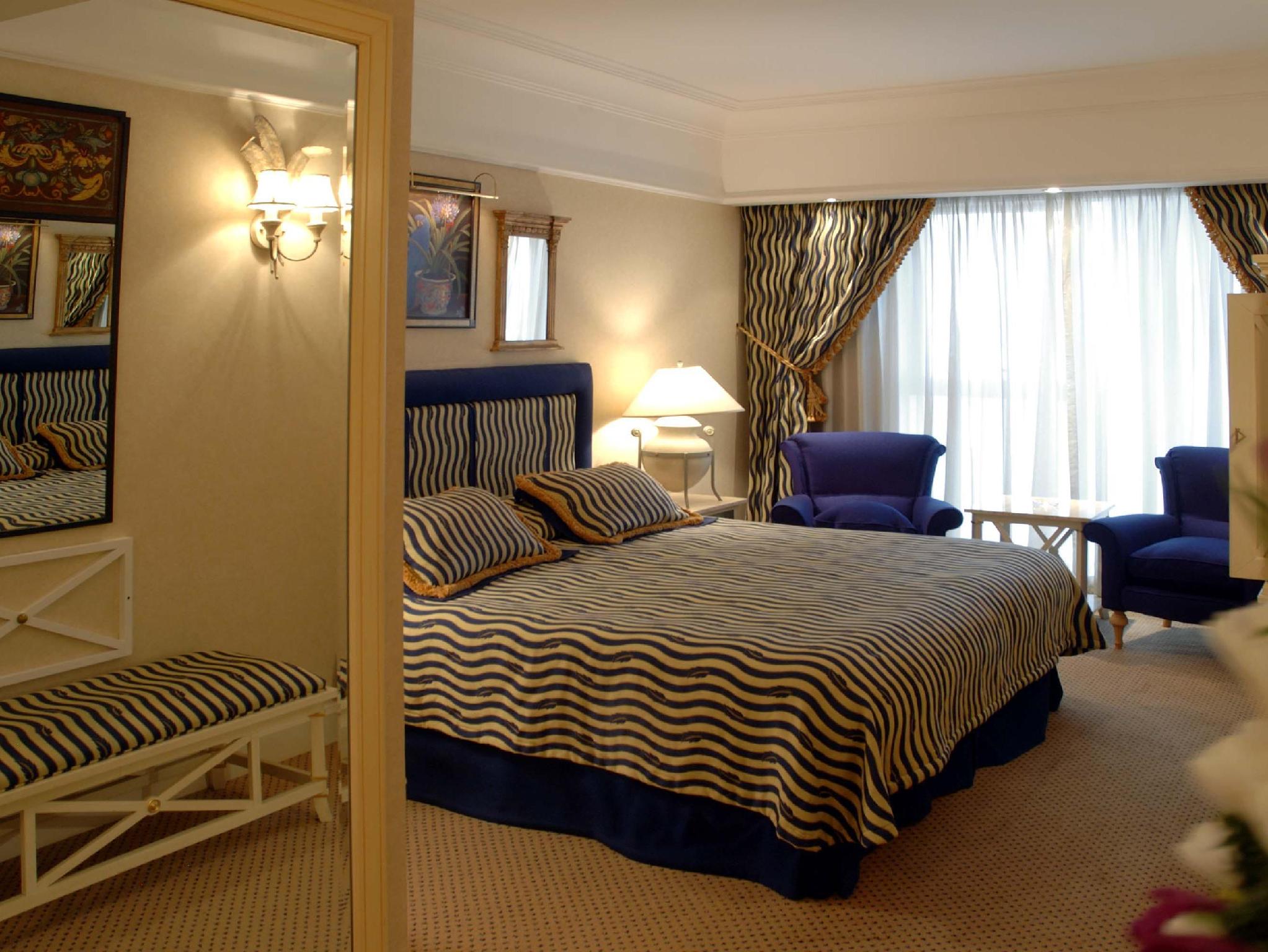 ミレニアム プラザ ダウンタウン ドバイ 写真