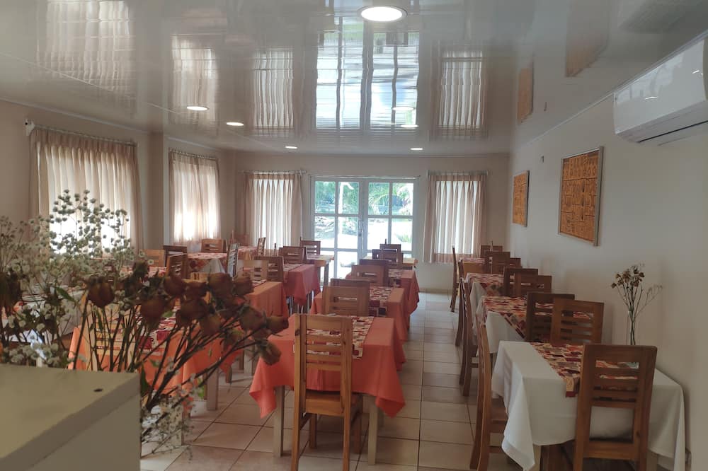 ホテル マエア ヘア レパ 写真