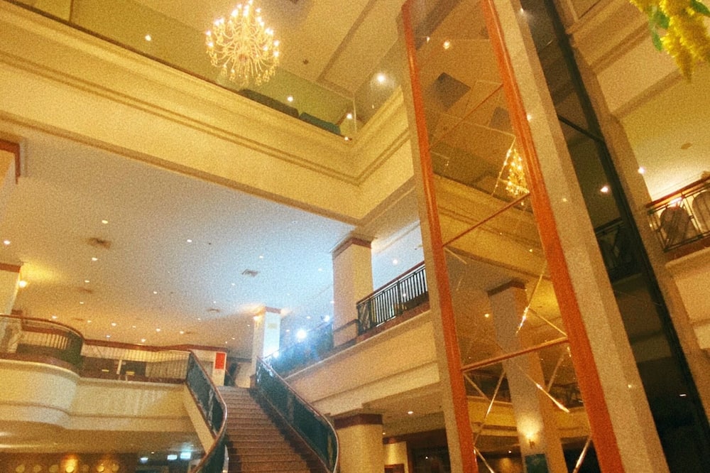 チャロン タニ コンケン ホテル 写真