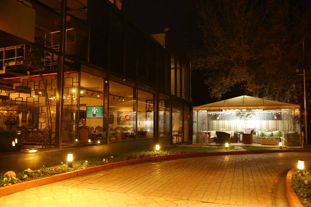 North Point Hotel 写真