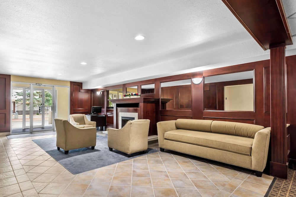 シュアステイ プラス ホテル バイ ベスト ウェスタン ドラムヘラー 写真