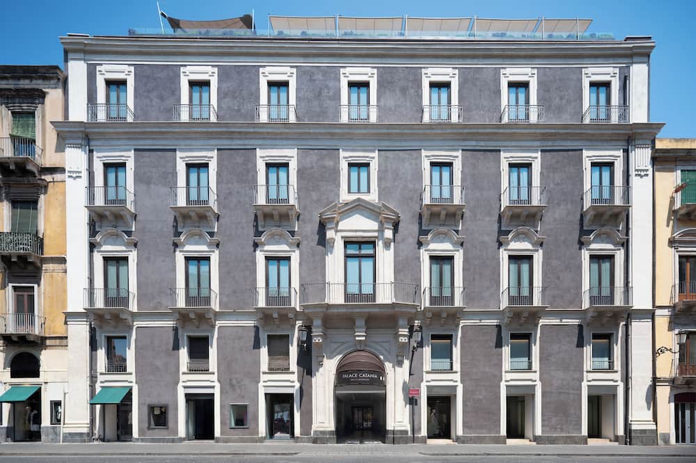 パレス カターニア UNA  エスペリエンゼ 写真