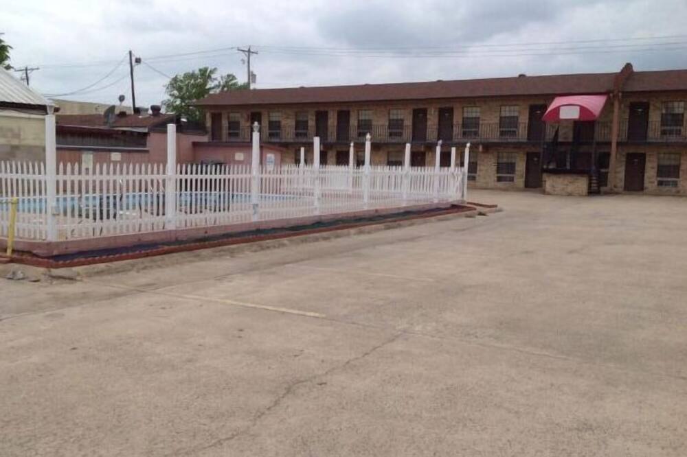 デイズ イン バイ ウィンダム デュマス アーカンソー 写真