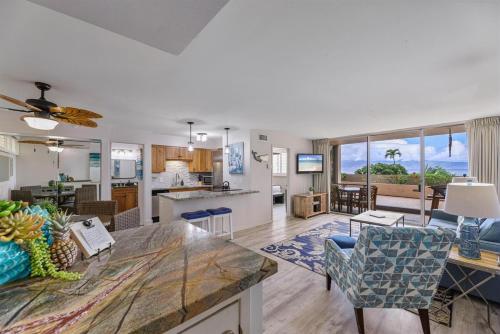 Maui Tropical Sunset at Royal Kahana Resort 写真