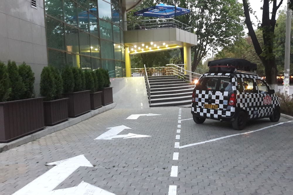 アリア ホテル キシナウ 写真