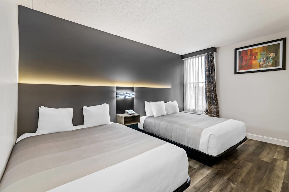 クオリティ イン バンゴー エアポート 写真