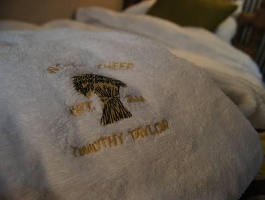 ザ ウーリー シープ イン 写真