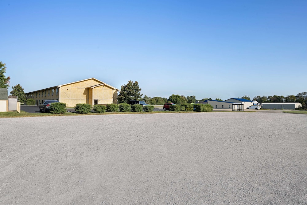 スーパー 8 バイ ウィンダム メイズビル ケンタッキー 写真