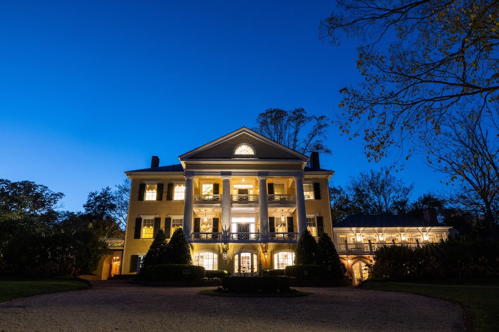 イン アット ウィロー グローブ 写真