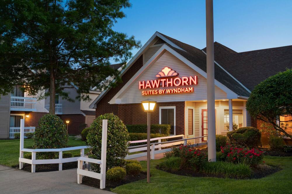 Hawthorn Suites by Wyndham Tinton Falls 写真