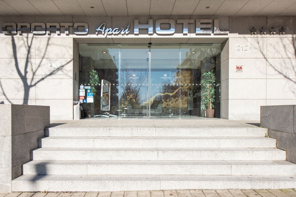 ユーロスターズ オポルト 写真