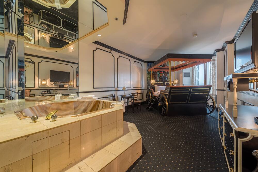 ファンタジーランド ホテル 写真