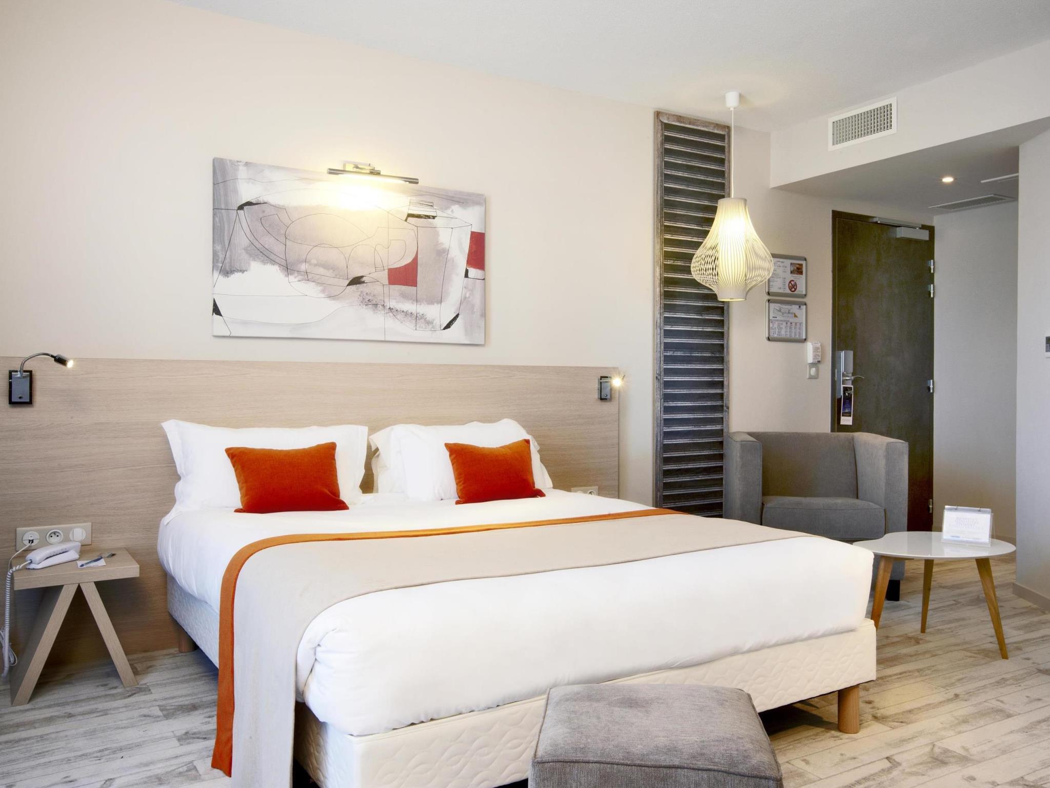 キリヤード プレステージ バンヌ サントル パレ デ ザール 写真