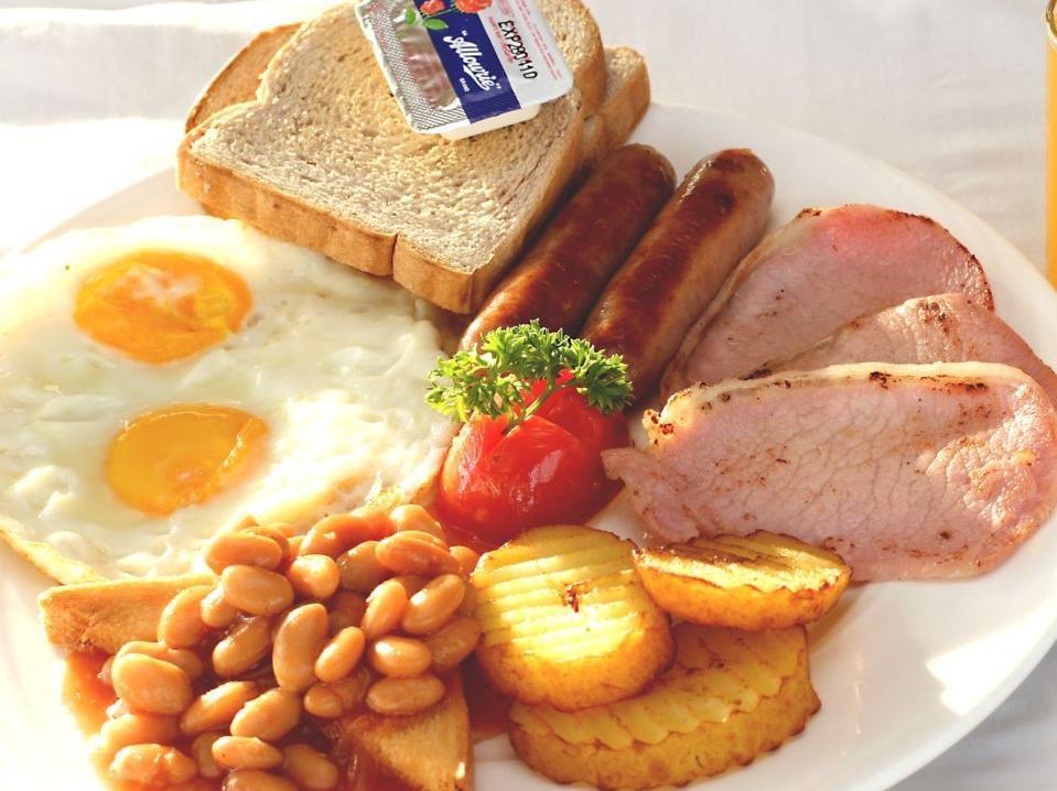 パトン ヘミングウェイズ ホテル 写真