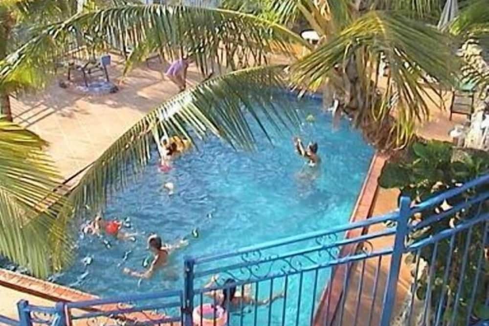 コーラル ポイント ロッジ 写真