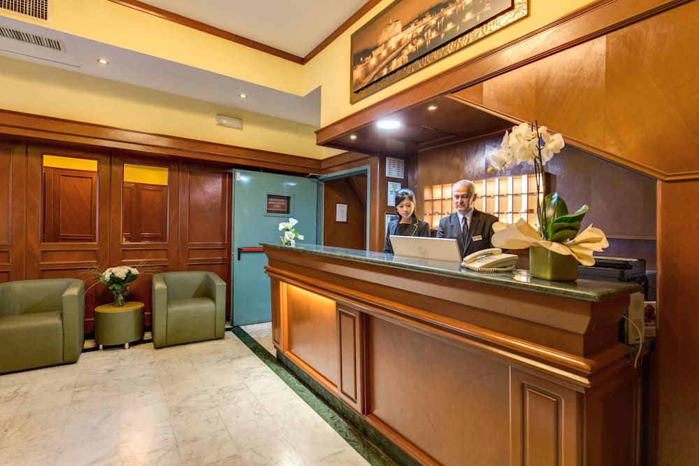 フラワー ガーデン ホテル 写真