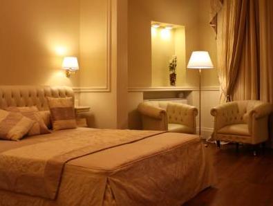 スイート ホテル サンタ キアーラ 写真