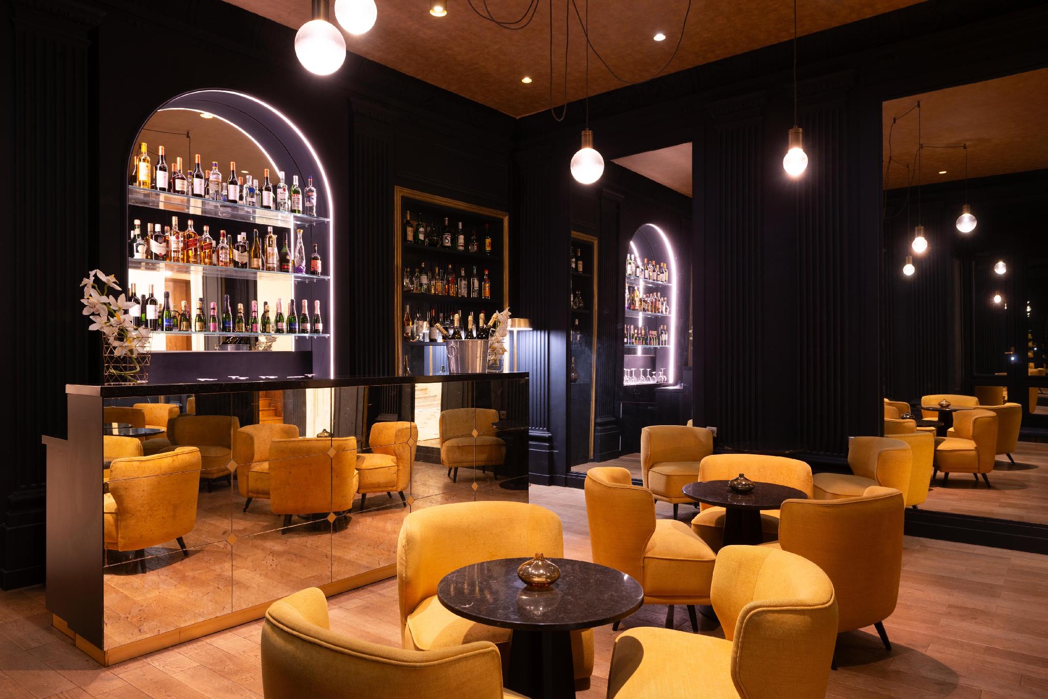 ベストウェスタン ホテル ロンスレイ オペラ 写真