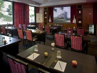 ヴァン デル ヴァルク ホテル ロッテルダム ニュアケーク 写真