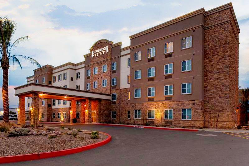 ステイブリッジ スイーツ バイ ホリデイ イン ギルバート イースト メサ バイ IHG 写真