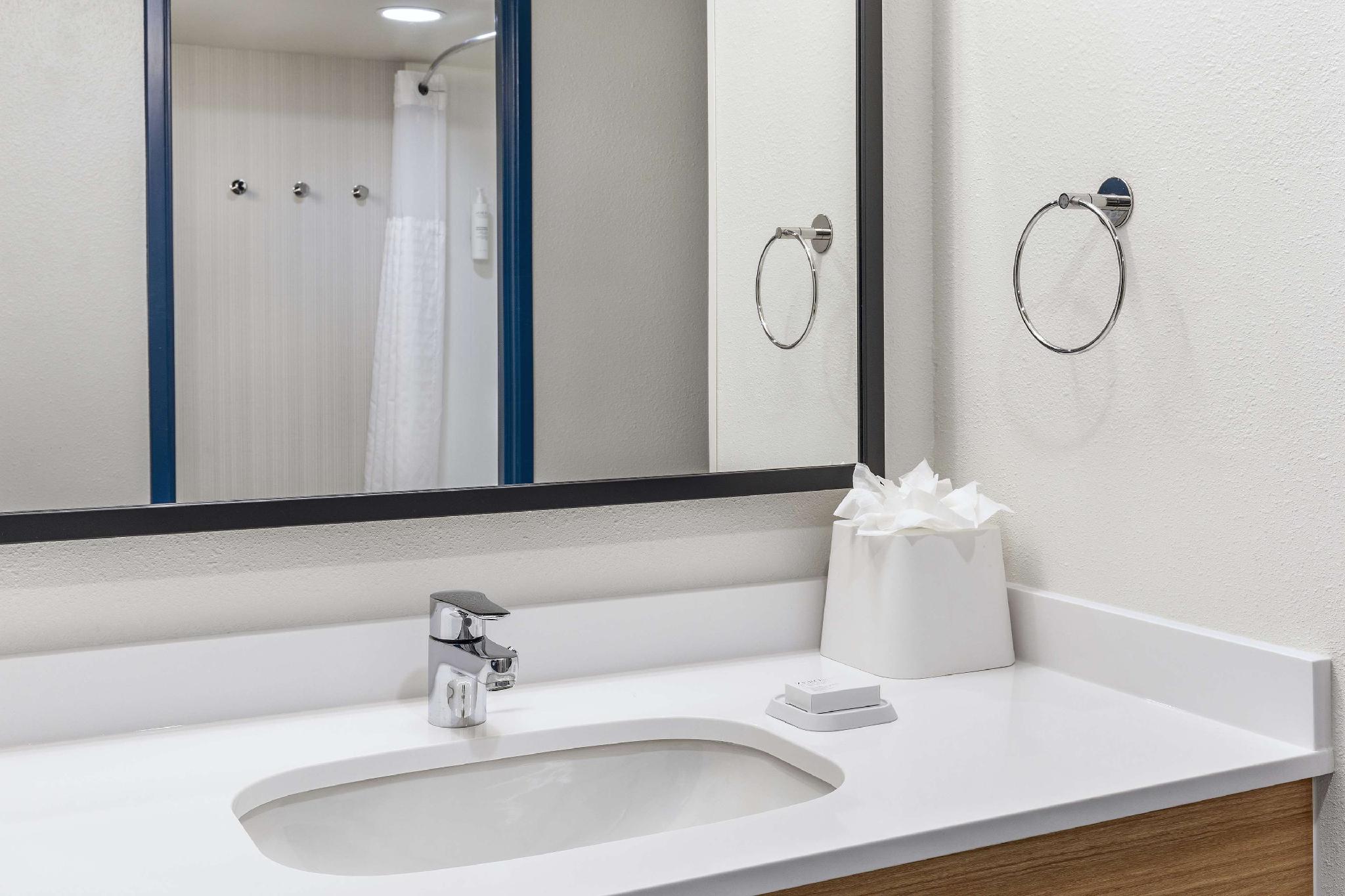 スパーク バイ ヒルトン デンバー インターナショナル エアポート 写真