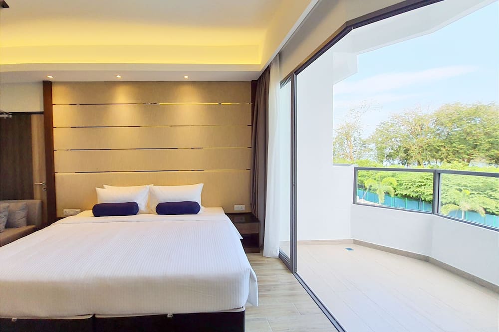 パシフィック リージェンシー ビーチ リゾート ポート ディクソン 写真